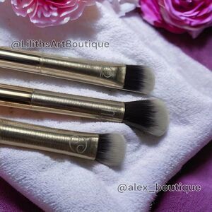 M.I.A by Massiel Eye-Brush Trio (X011)